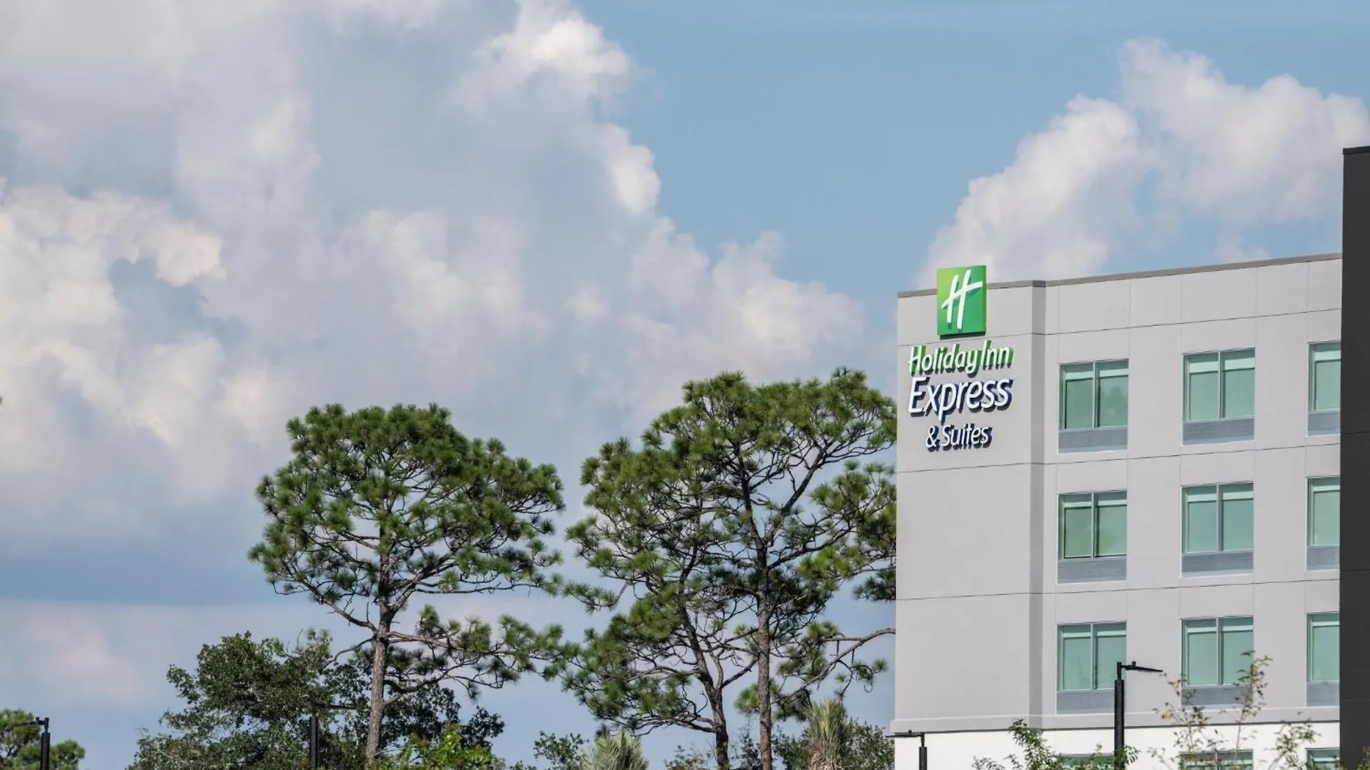 Holiday Inn Express & Suites Fort Walton Beach - Eglin Area By Ihg