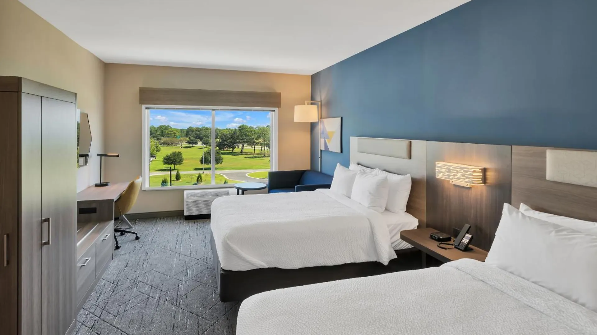 Holiday Inn Express & Suites Fort Walton Beach - Eglin Area By Ihg USA