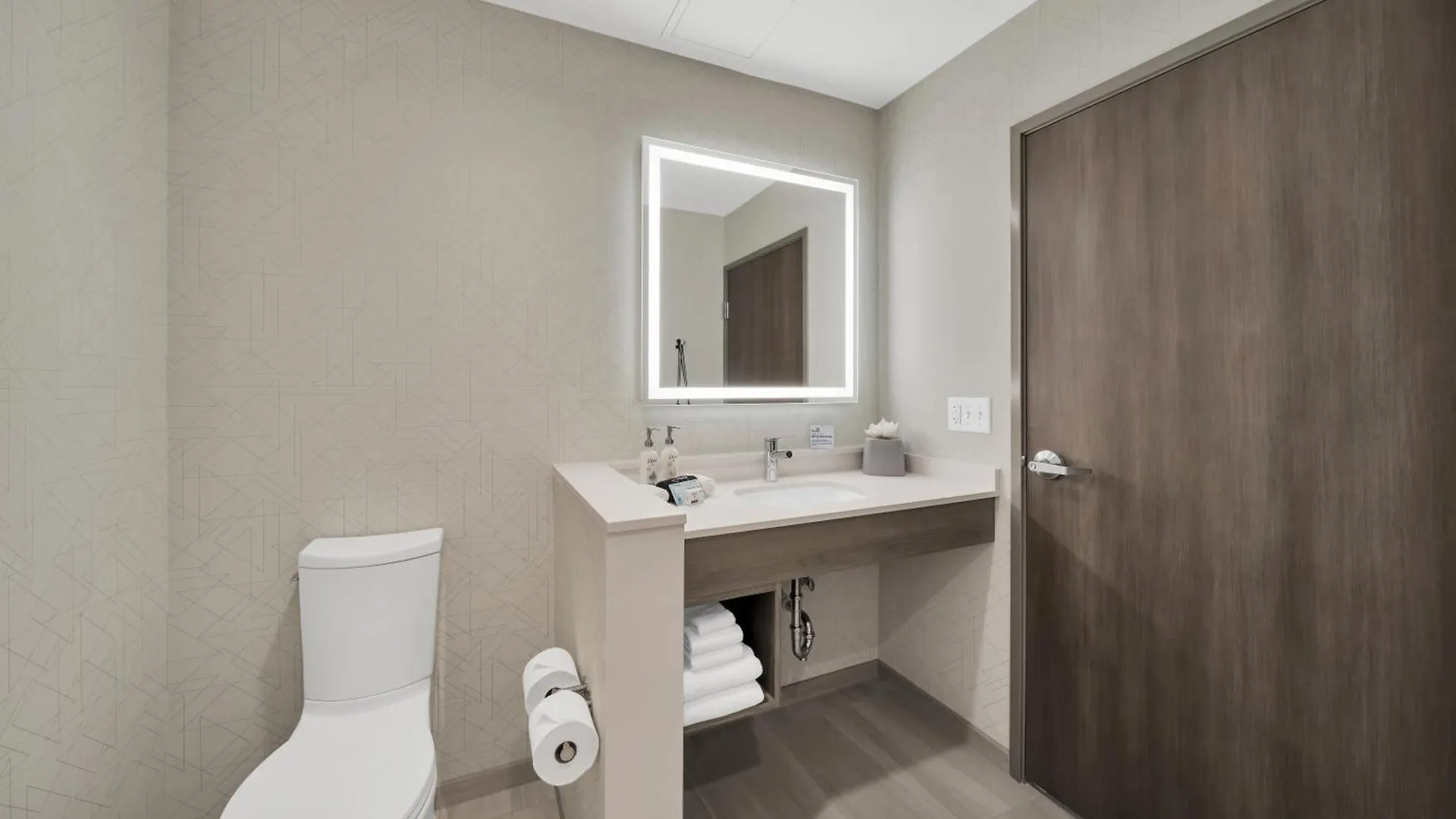 Holiday Inn Express & Suites Fort Walton Beach - Eglin Area By Ihg Hotel